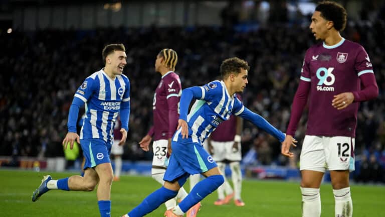 Чайки взлетели над Бернли: уверенная победа Брайтона без лишнего шума