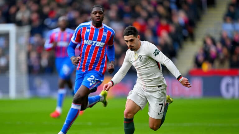 Челси дожал Кристал Пэлас: победный рывок и удаление соперника