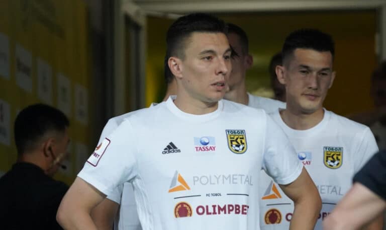 Нападающий сборной РУз Игорь Сергеев перешел в иранский «Персеполис»