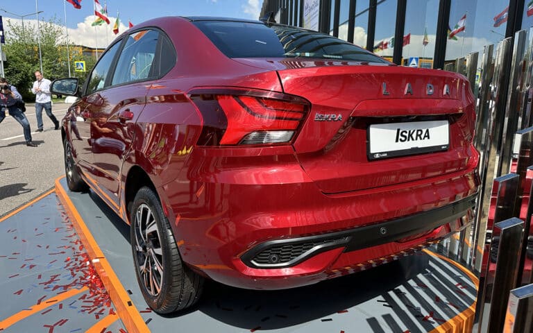 Lada Vesta va Lada Iskra yangi dvigatellarga ega bo‘ladi