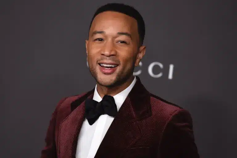 Певец Джон Ледженд выступит летом в Самарканде