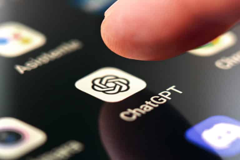 OpenAI оценила рекламу в ChatGPT в $60 за тысячу просмотров