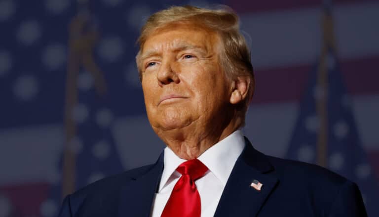 Donald Trump: Time to Look for New Leadership in Iran