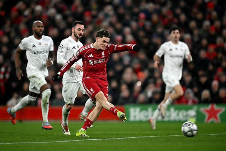 Ливерпуль устроил разгром на «Энфилде»: шесть голов и выход в плей-офф