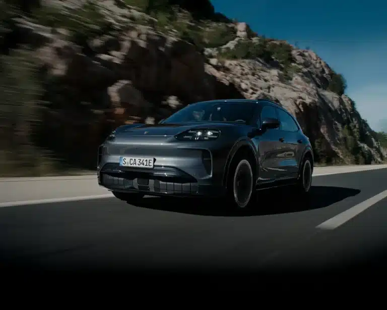 Продажи Porsche в 2025 году упали на 10%