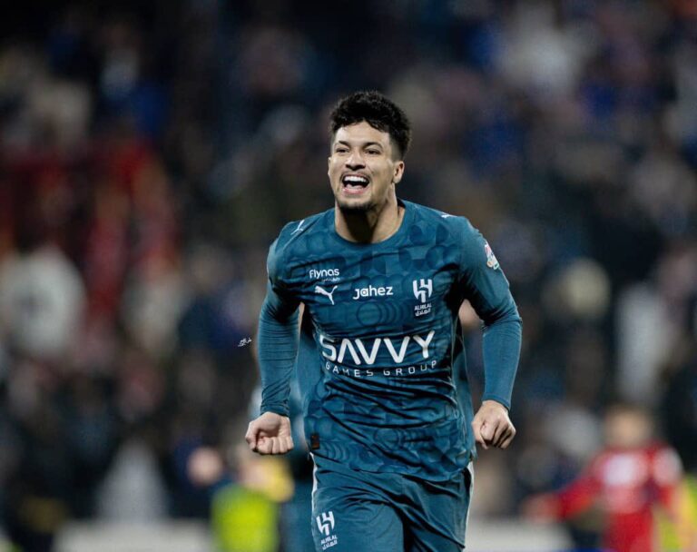 Холодный расчет и контроль игры: Аль-Хиляль взял три очка одержав победу над Дамаком