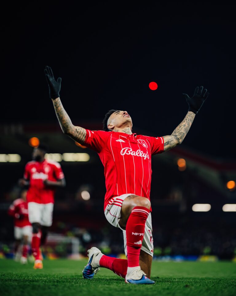 Ноттингем Форест — Ференцварош: разгром и потерянный билет в 1/8 финала