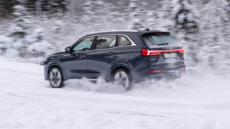 Rossiyaning gibrid krossoveri Evolute i-Space savdosi boshlandi