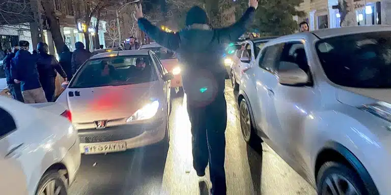 Иранские СМИ опровергли захват округа Малекшахи протестующими