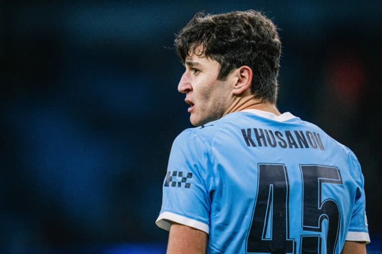 Хусанов и Холанн вывели Манчестер Сити в топ-8: победа над Галатасараем