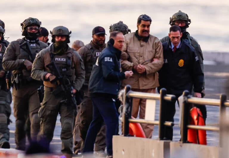 Nikolas Maduro AQShda narkotik ayblovlari bo‘yicha sudga tortildi — foto