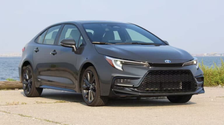 2025-yilda qancha Toyota avtomobili sotilgani ochiqlandi