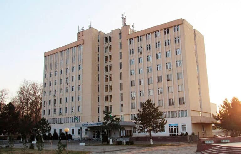 Poytaxtdagi hokimlik mansabdori pora bilan qo‘lga tushdi