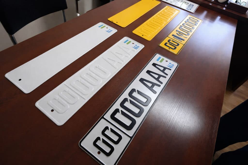 Davlat raqami belgilarini berishda cheklovlar kuzatilmoqda