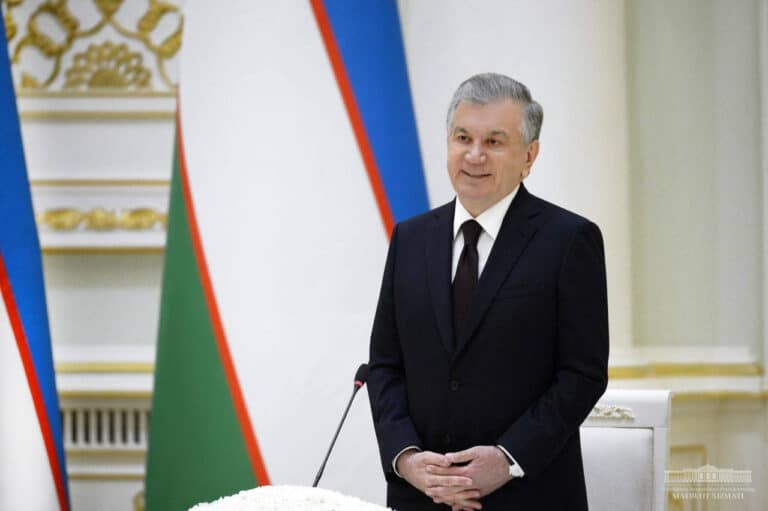 Shavkat Mirziyoyev Vatan himoyachilari kuni va Qurolli Kuchlar tashkil etilganining 34 yilligi munosabati bilan tabrik yo‘lladi