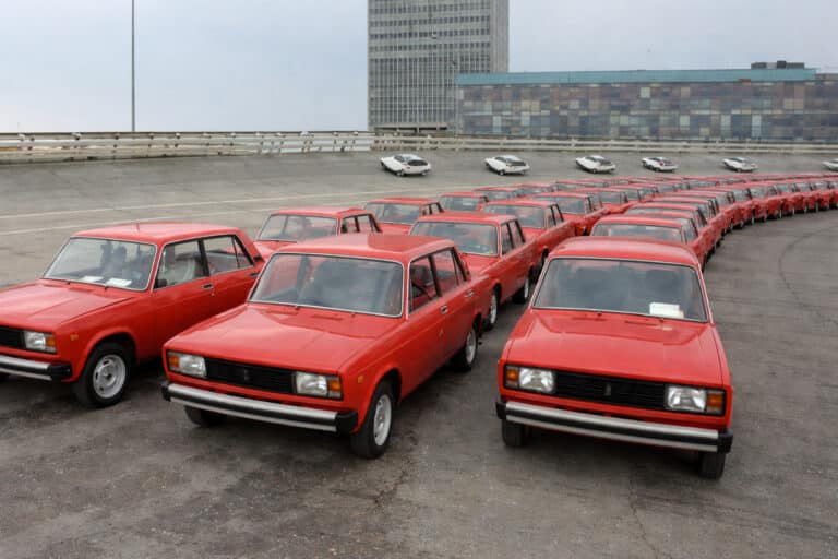 Toshkentda 40 yildan oshgan 52 mingdan ortiq avtomobil aniqlandi