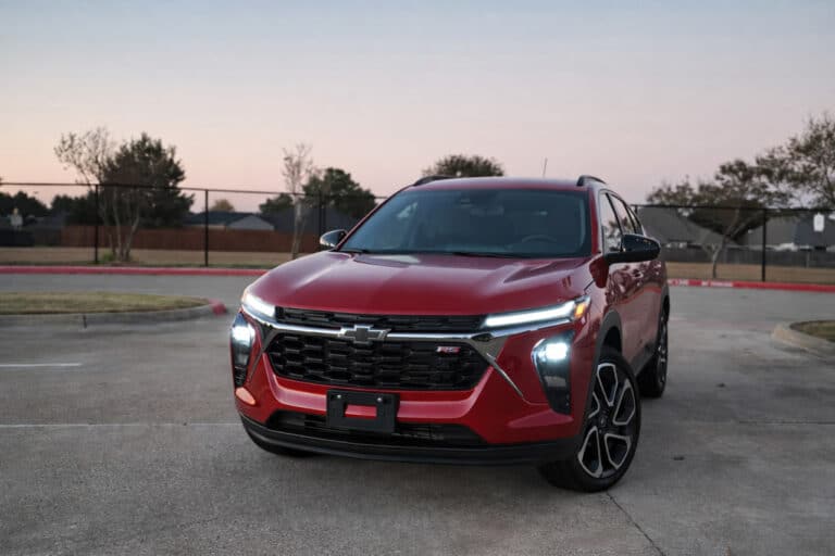 Yangilangan Chevrolet Tracker sinovdan o‘tkazildi