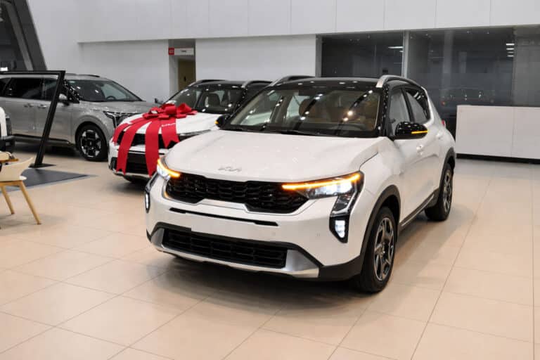 Kia Sonet 2026 avtomobilining dizayni namoyish qilindi — foto