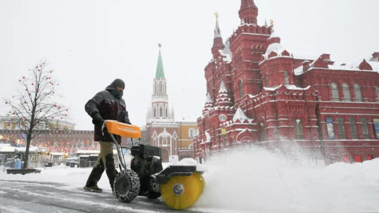 Moskvada 70 yillik qor rekordi yangilandi