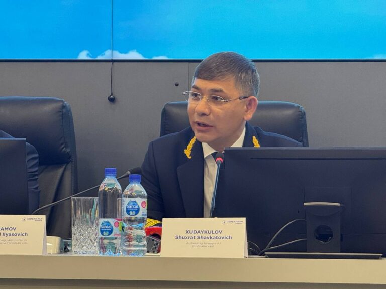 UzAirways 22 ta Boeing 787 Dreamliner xaridi uchun kredit jalb qilmoqchi