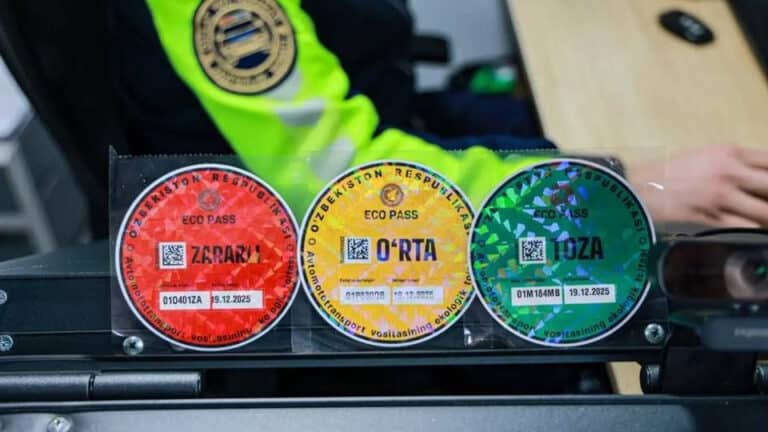 «Qizil» stikerli mashinalarning shaharga kirishi taqiqlanadimi? YHXX bayonot berdi