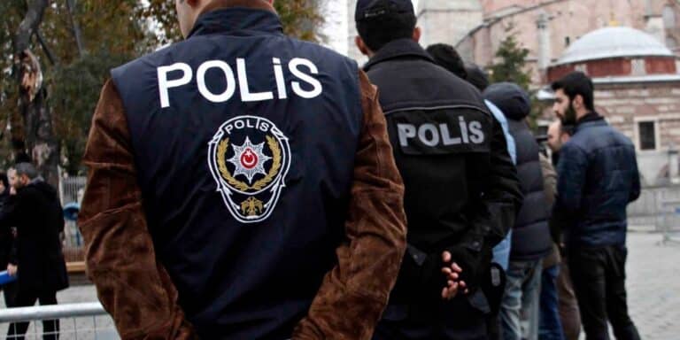 Body of Uzbek Citizen Found Decapitated in Istanbul Trash Bin