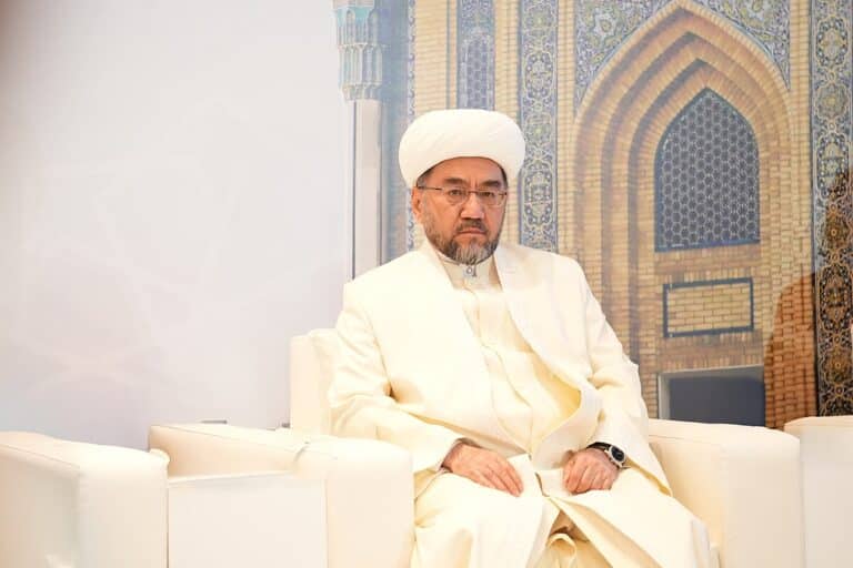 Муфтий Нуриддин Холикназар вошел в совет международной Академии хадисов
