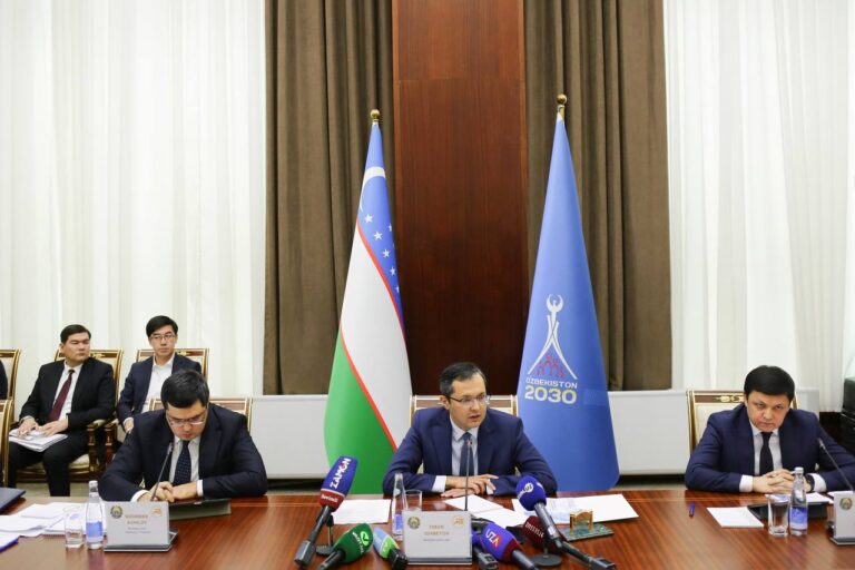 Timur Ishmetov: kreditlar o‘sishi emas, balki aholining qarz yuki sifati xavotirga solmoqda