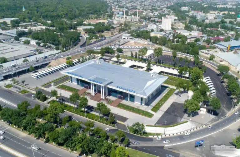 В Узбекистане поменяют названия более 180 аэропортов и автовокзалов