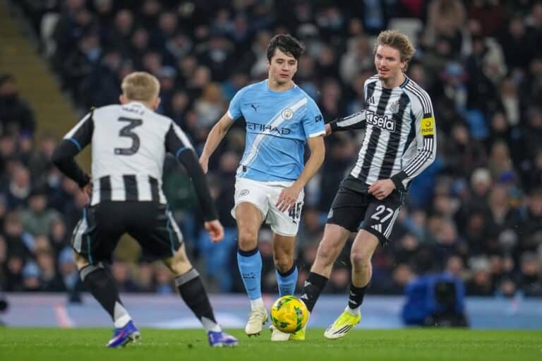 Abduqodir Husanov «Manchester Siti» bilan Liga kubogi finaliga yo‘l oldi