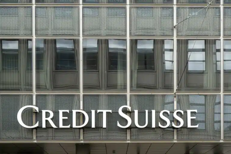 В Credit Suisse нашли 890 счетов, связанных с нацистами — Reuters