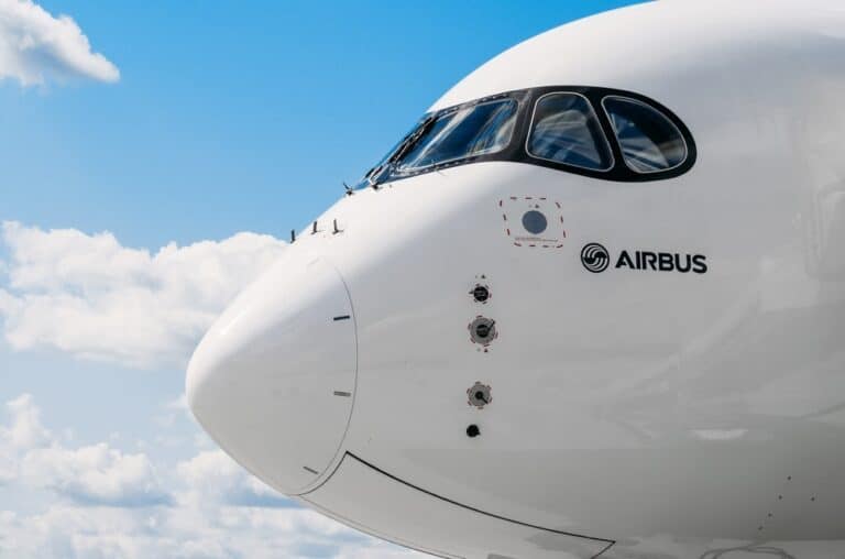 Выручка Airbus достигла 73,4 млрд евро в 2025 году