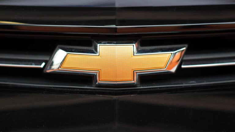 Chevrolet yangi avtomobillarini taqdim etadi