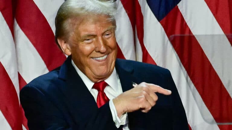 Белый дом опубликовал креативные открытки ко Дню святого Валентина