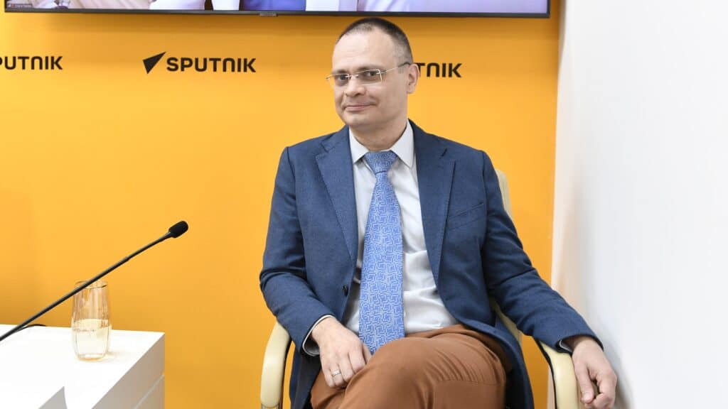 Глеб Бронин