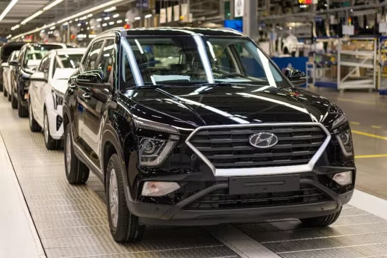 Hyundai yirik zavodiga egalik huquqini Rossiyada qoldirdi