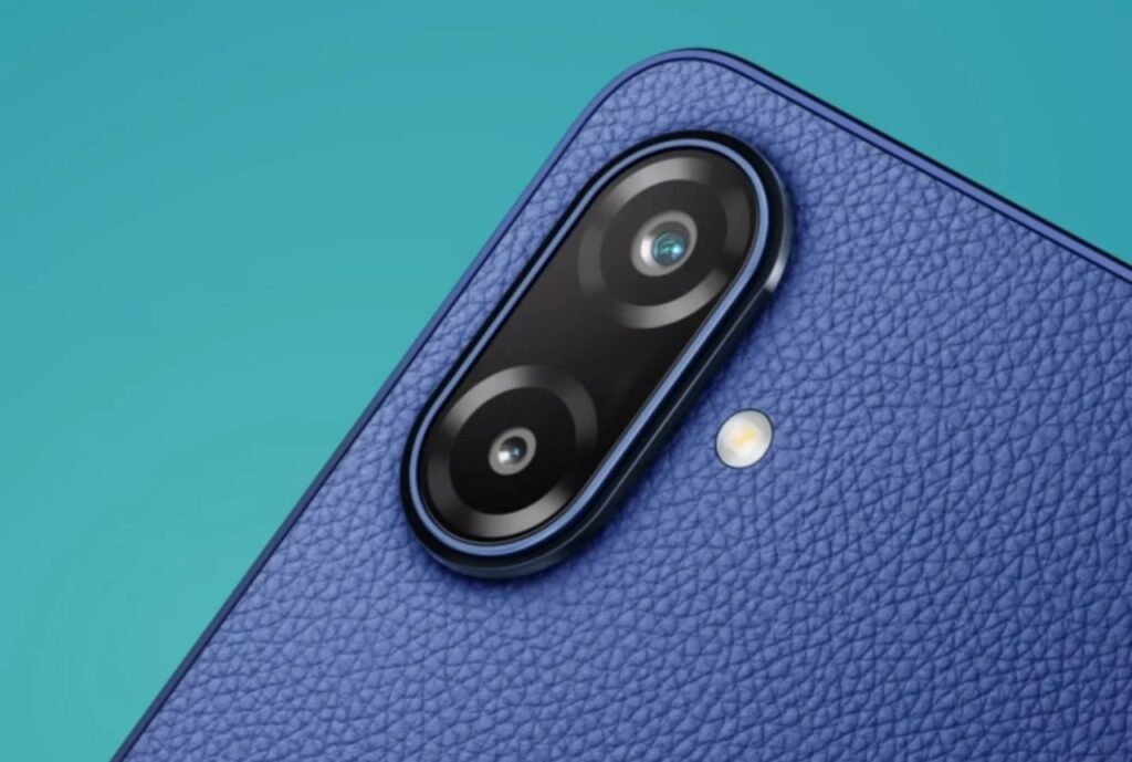 Samsung charm qoplamali budjet smartfonini namoyish qildi