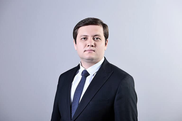 Akramjon Fozilov Prezident Administratsiyasi Kommunikatsiyalar departamenti boshlig‘ining birinchi o‘rinbosari lavozimiga tayinlandi
