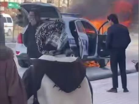 Shahrisabzda Yo‘l-patrul xizmatiga tegishli Tracker yonib ketdi — video