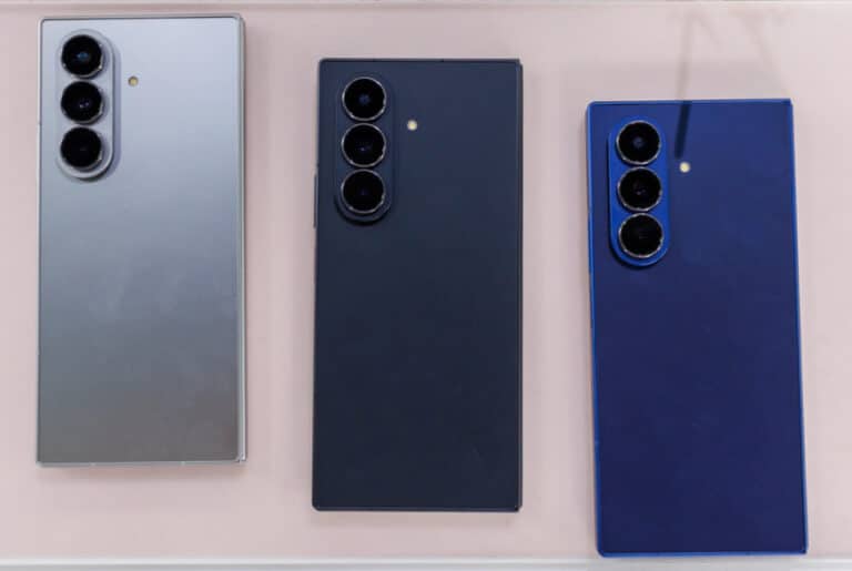 Samsung yangi buklanuvchi smartfonini iyul oyida taqdim etadi