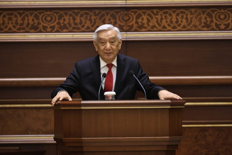 Konstitutsiyaviy sud sudyasi lavozimiga qayta saylandi