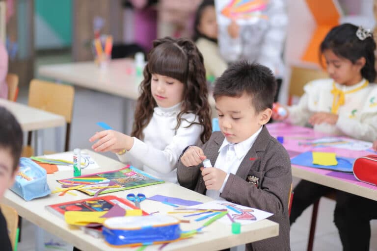 Endi maktabga tayyorlov 1 yillik guruhlari majburiy bo‘ladi