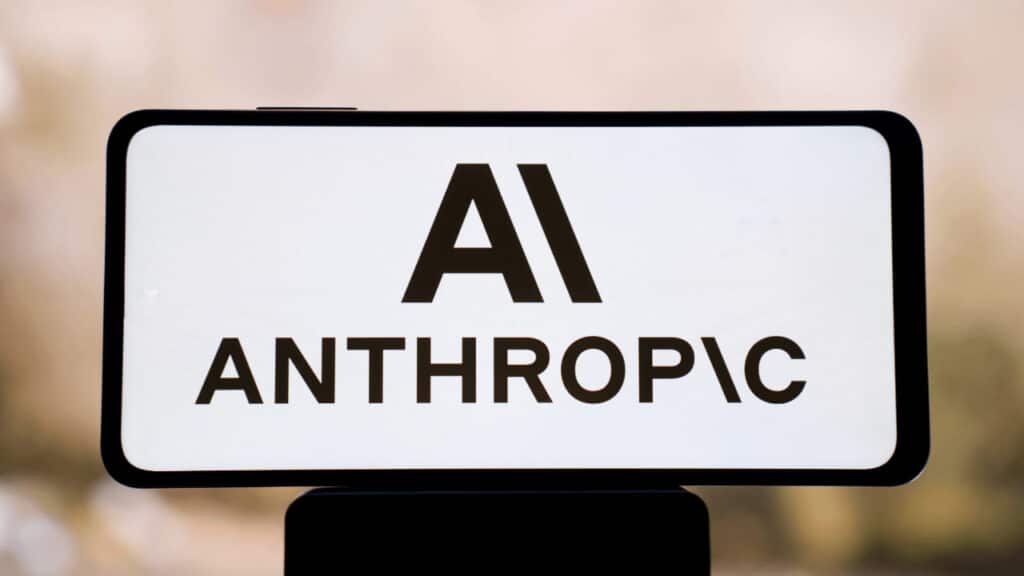 Anthropic Raises $30 Bn, Valuation Soars to $380 Bn