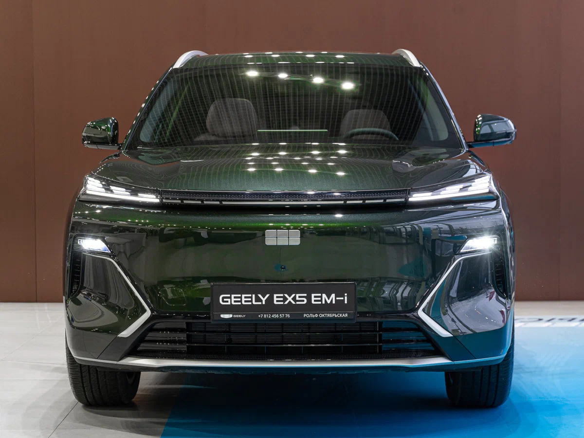 Электрокроссовер Geely EX5 зарядился за 20 минут до 90%