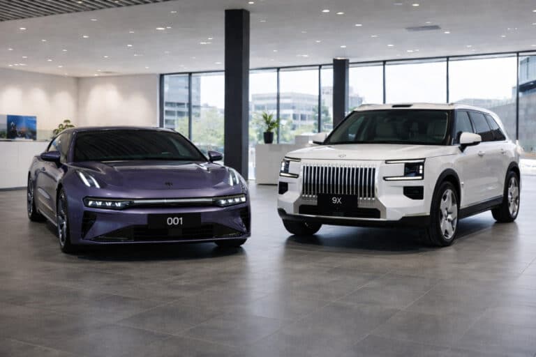 Zeekr O‘zbekistonda ikki yangi modelini taqdim etdi — narx