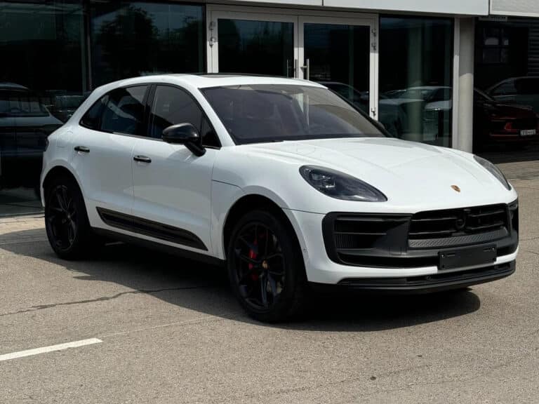 Названы самые надежные и проблемные премиум кроссоверы по версии What Car