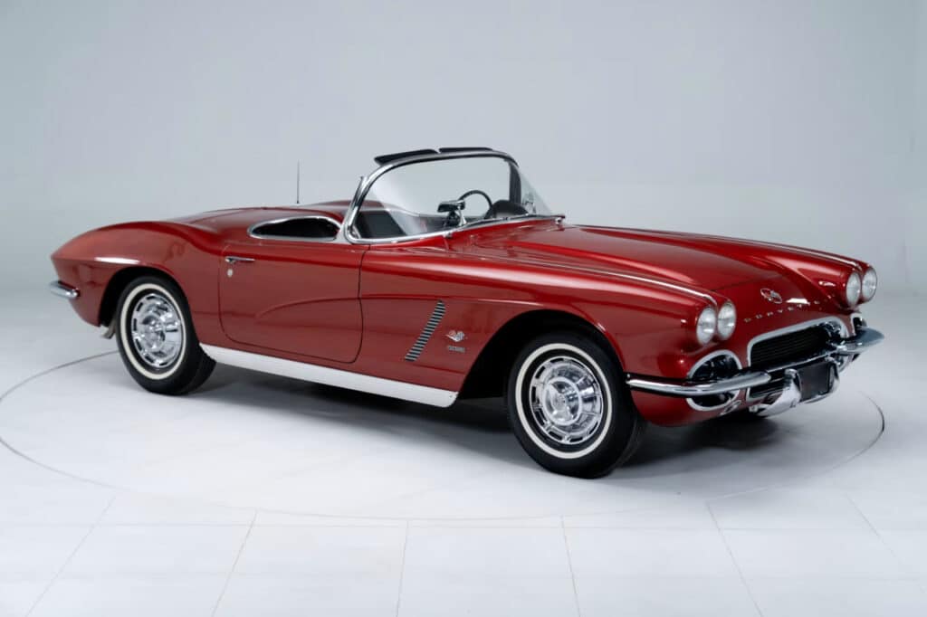 «64 yoshli» Chevrolet Corvette C1 auksionga qo‘yildi