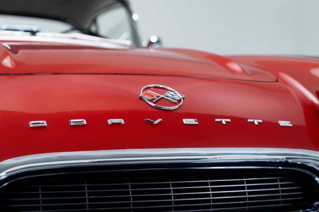 «64 yoshli» Chevrolet Corvette C1 auksionga qo‘yildi / Foto: Mecum