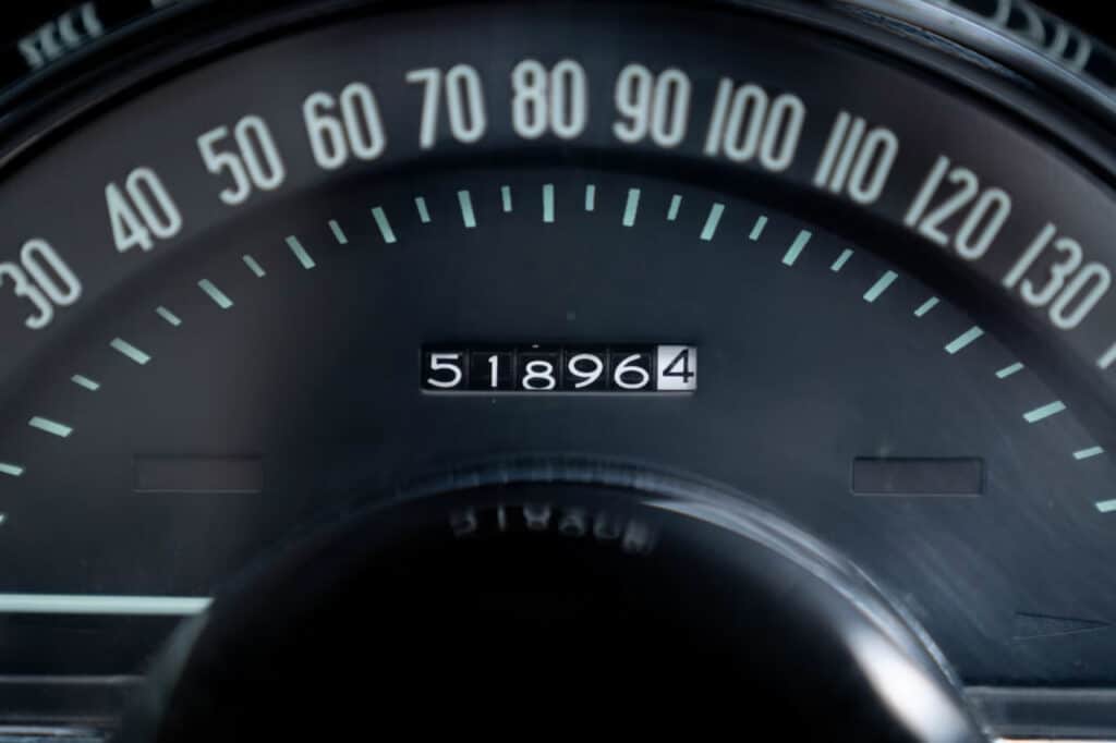 «64 yoshli» Chevrolet Corvette C1 auksionga qo‘yildi / Foto: Mecum