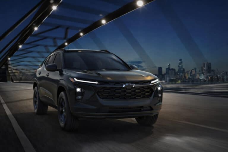 Chevrolet Tracker avtomobili Midnight talqinda taqdim etildi — foto